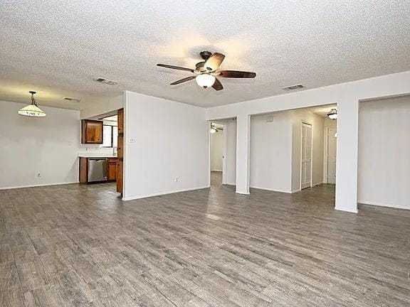 Building Photo - 10406 Macmora Rd