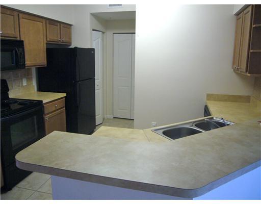 Foto del edificio - 4203 Myrtlewood Cir E