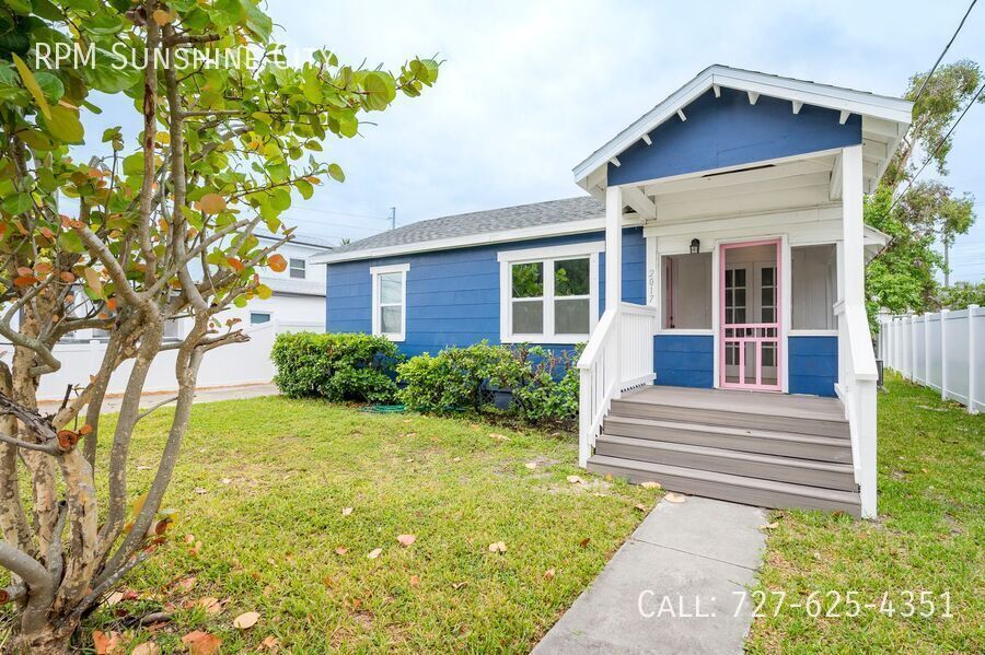 Primary Photo - 2017 Ocean View Pl
