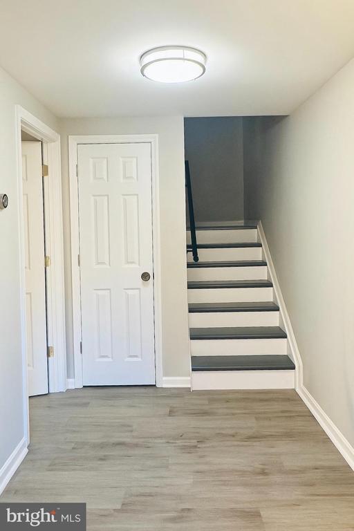 Building Photo - 9611 Brassie Way