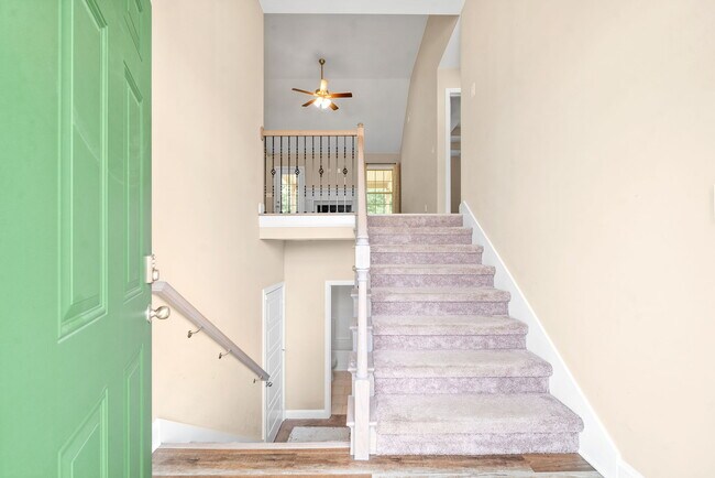 Foto del edificio - 2887 Teakwood Dr