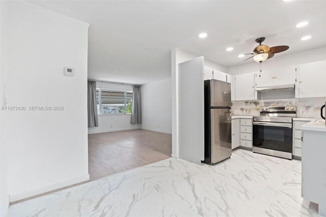 Photo - 710 NW 65th Terrace House