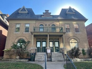 Building Photo - 4394 McPherson Ave