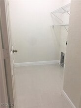 Building Photo - 9019 Gladiolus Preserve Cir