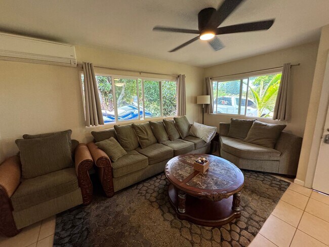 Building Photo - Kahana Ocean View Three bedroom/ Two Bath Unit