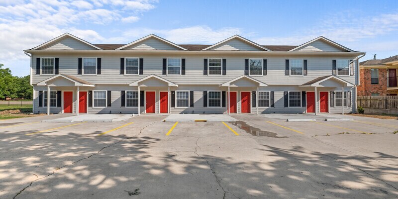 Foto principal - Townhomes on Anita