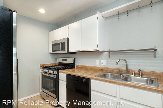 Foto del edificio - 3 br, 2 bath House - 12325 Emery Oaks Rd