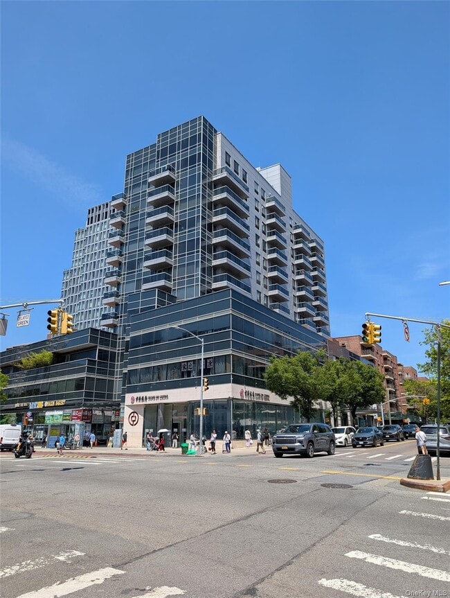 Building Photo - 136-19 Franklin Ave