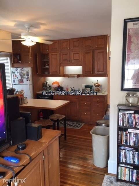 4 br, 2 bath - 21 Granville Rd # 3H - 4 br, 2 bath  - 21 Granville Rd # 3H