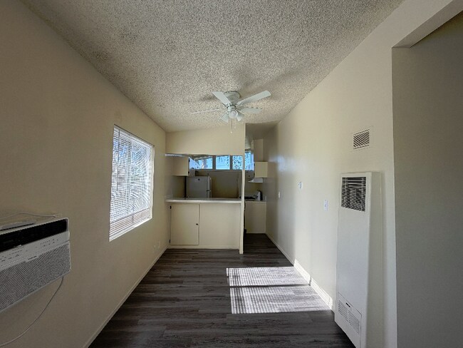 Foto del edificio - 700 N East End Ave