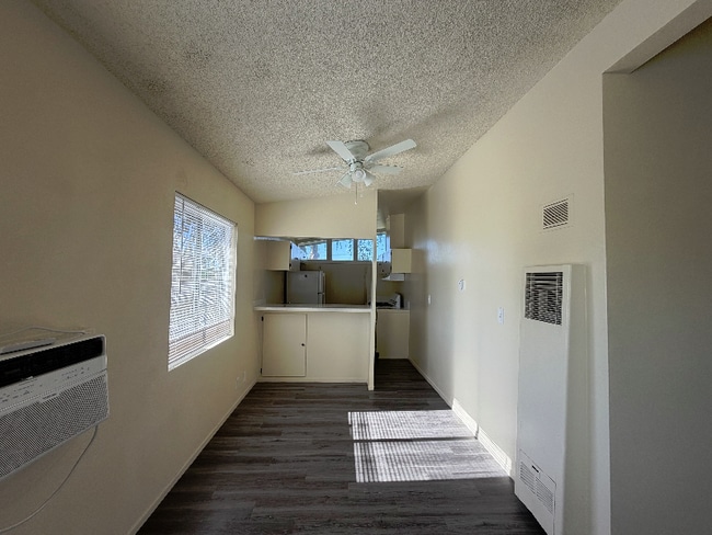 Building Photo - 700 N East End Ave