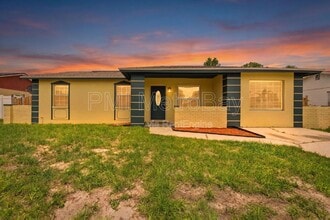 Building Photo - 6406 Axelrod Rd