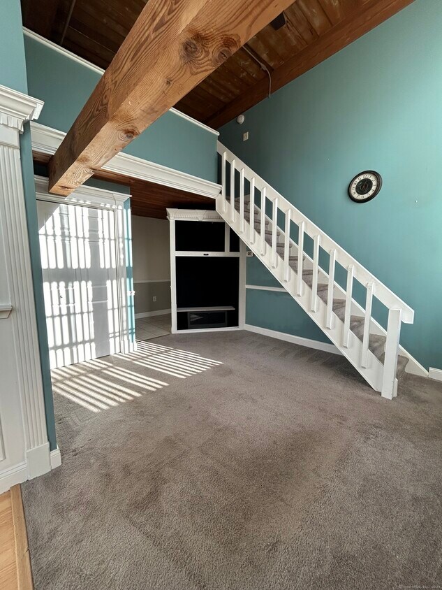 839 Main St Unit 111, Torrington, CT 06790 Condo for Rent in