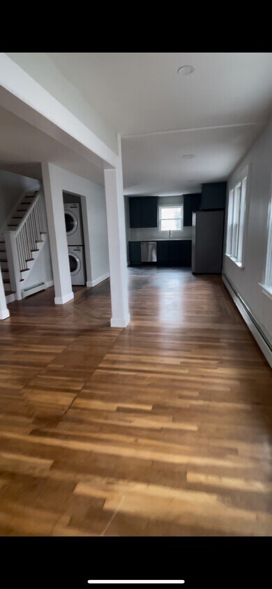 Primary Photo - 316/318 Eaton St