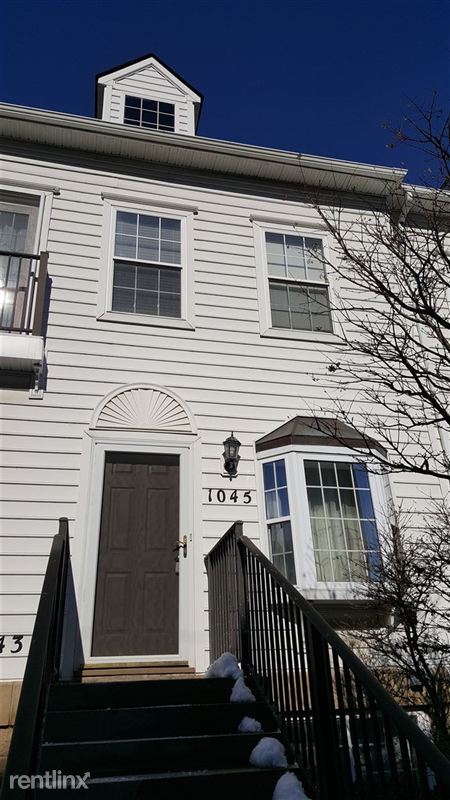 Photo - 1045 Maiden Ln (Ann Arbor, MI)