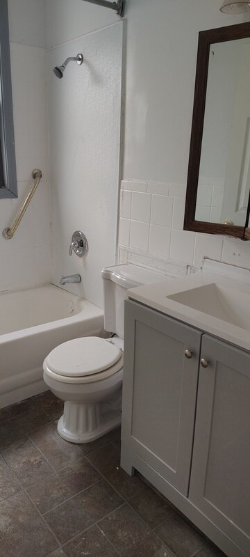 Foto del edificio - 701 Pemberton Pl