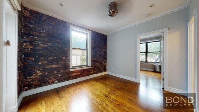 Foto del edificio - 432 E 13th St