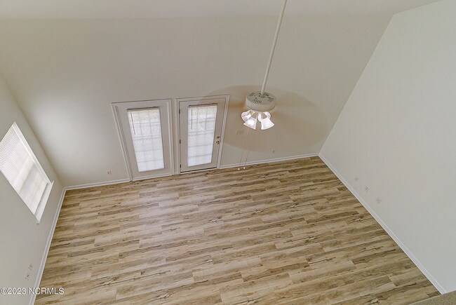 Foto del edificio - Charming 3 Bed, 2 Bath Home in Wilmington, NC - Must See! Viewings will begin December 8, 2025 wi...