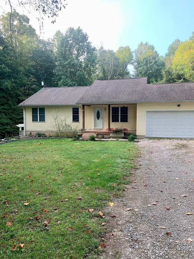 6128 US Hwy 50 E, Bedford, IN 47421