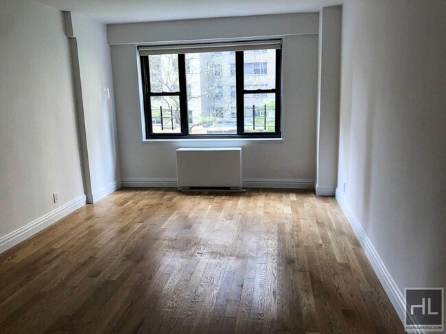 Building Photo - EAST 56 STREET