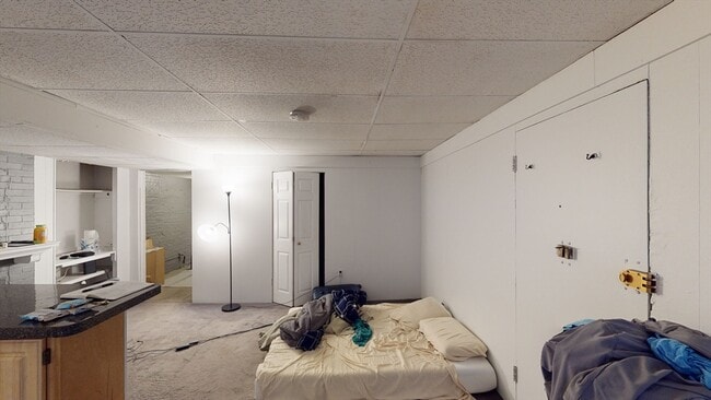 Building Photo - 172 Marlborough St