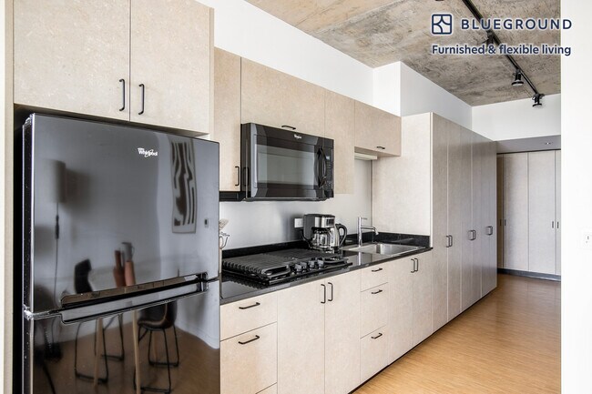 Foto del edificio - 1515 N Fremont St