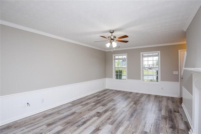 Building Photo - 2454 Canary Ct
