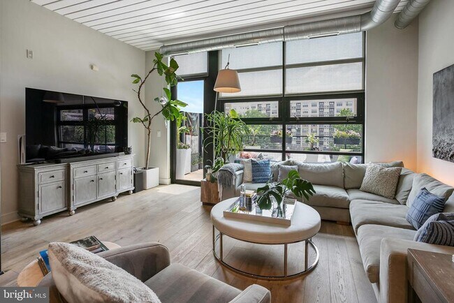 Foto del edificio - 2125 14th St NW