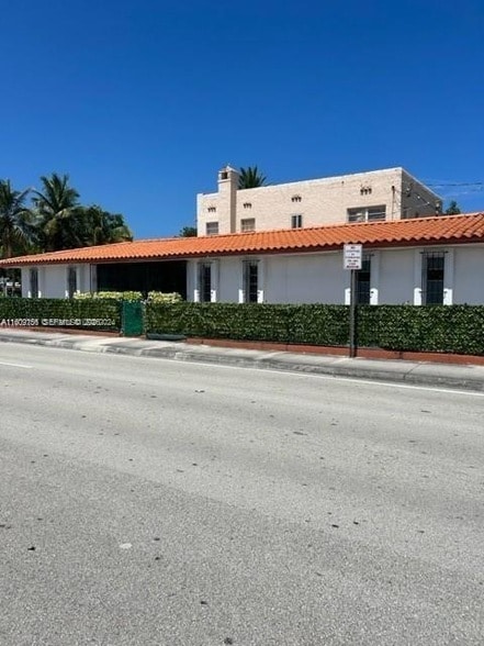 Photo - 1101 SW 17th Ave House