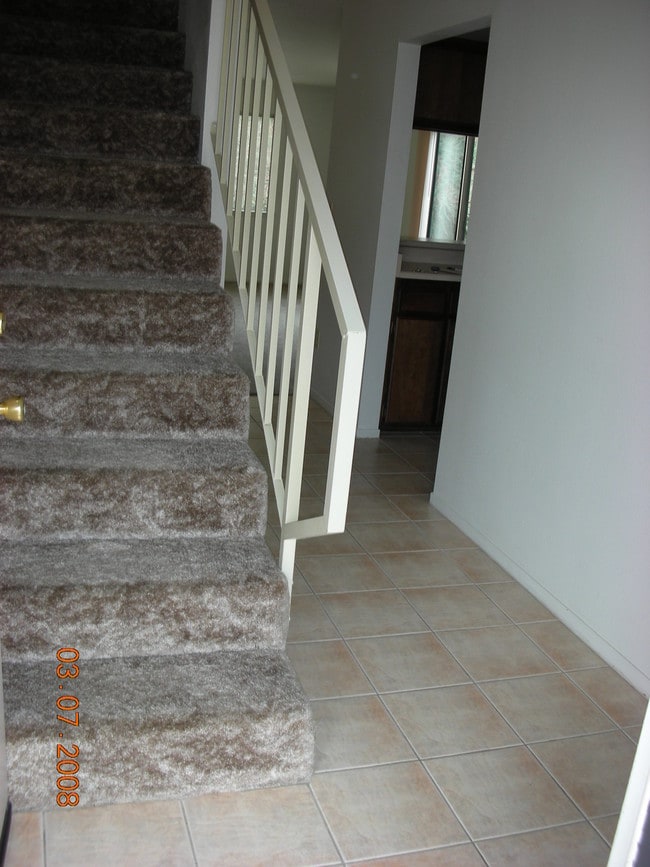 Building Photo - 830 Mission Sierra Ct