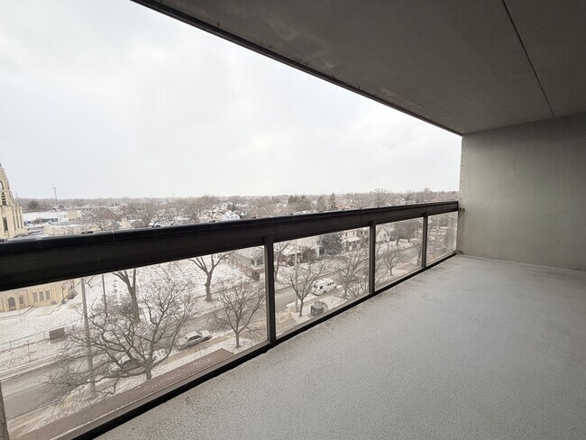 Photo du bâtiment - 1653 Ouellette Ave