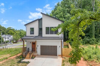 Building Photo - 3420 Tappan Pl