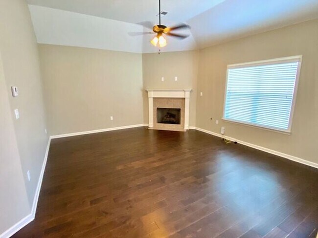 Building Photo - Now Leasing A Brand New 4 Bedroom 3 Bath H...