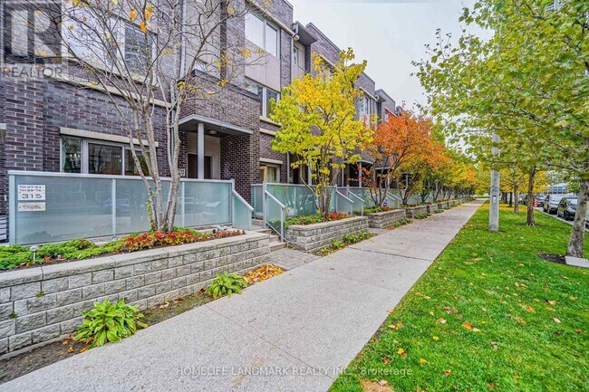 Building Photo - 315 Village Green Square