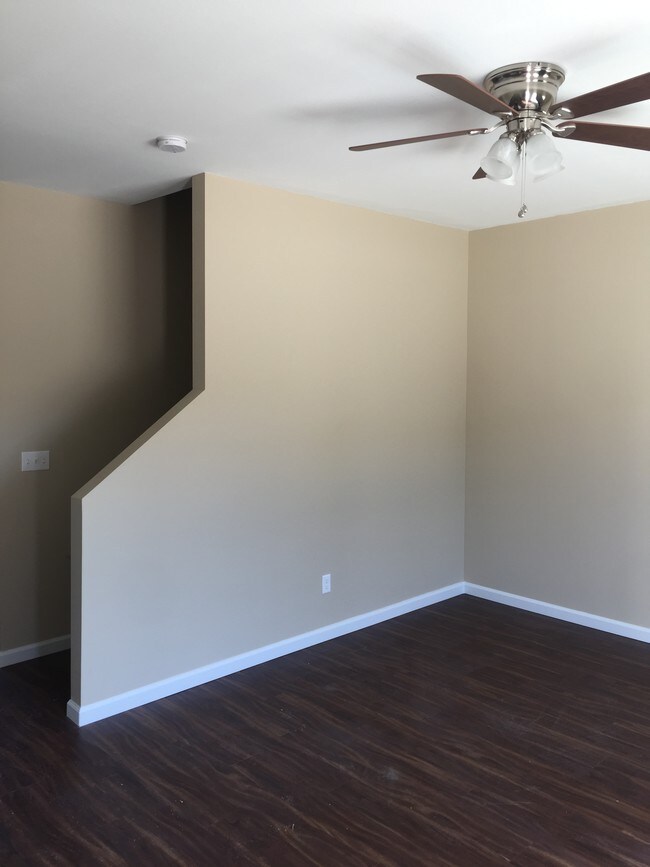 Foto del edificio - 4500 Nace Ln