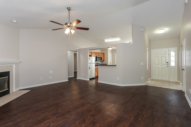 Building Photo - 6827 Rapid River Dr