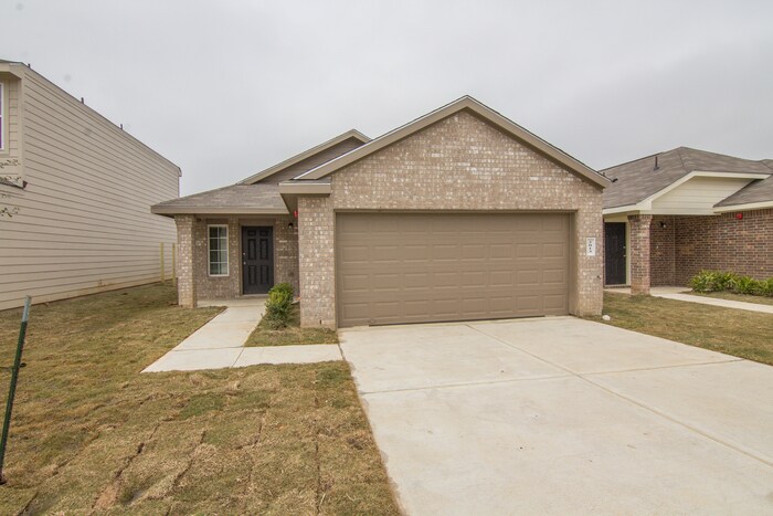 Foto principal - Oakwood Forest - 2013 Oakwood Forest Drive...