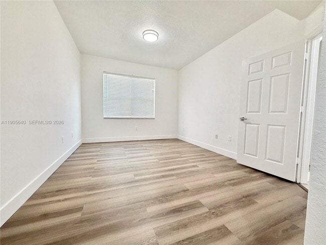 Foto del edificio - 10885 NW 89th Terrace