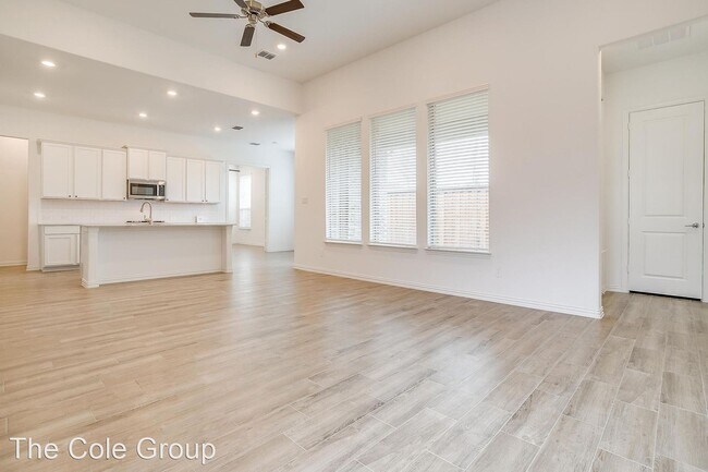 Foto del edificio - 2 br, 2.5 bath House - 1935 Spotted Fawn Dr