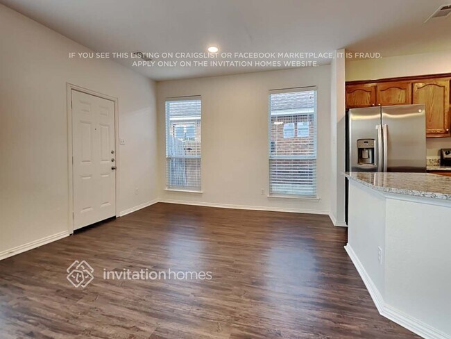 Building Photo - 2713 Lynx Ln