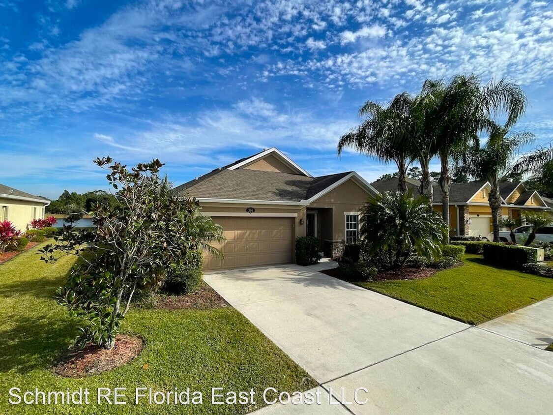 Primary Photo - 204 Sebastian Crossings Blvd