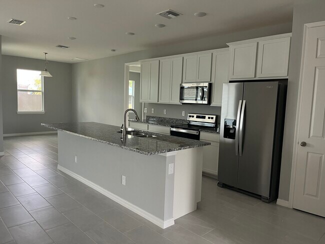 Foto del edificio - 1217 SW 34th Ter