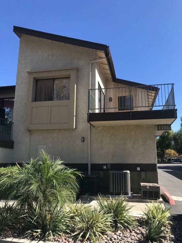 Redlands Condo with Community Pool House Rental in Redlands, CA