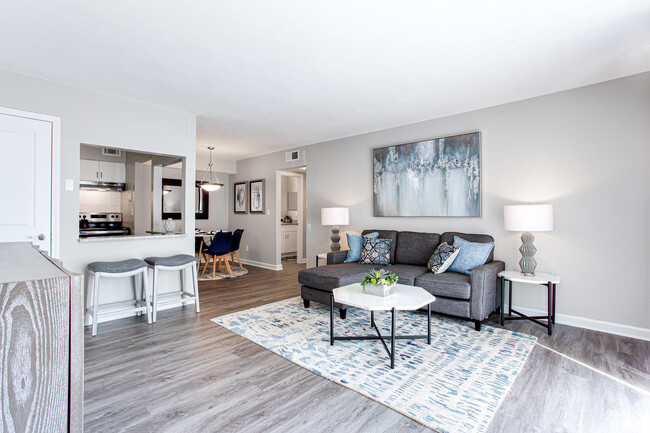 Building Photo - Barcelo at East Cobb