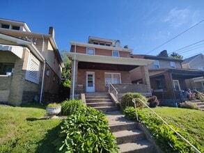 Building Photo - 1237 Brookline Blvd