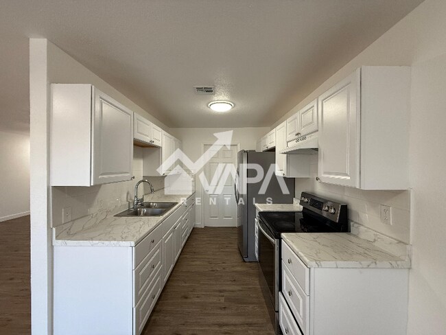 Building Photo - 4906 Buckwheat St