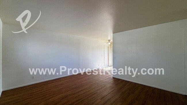 Foto del edificio - 13261 Mohawk Rd