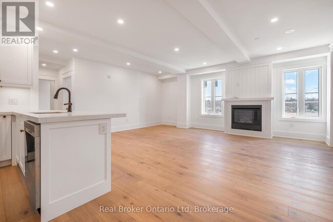 Photo du bâtiment - 80-780 9th St E
