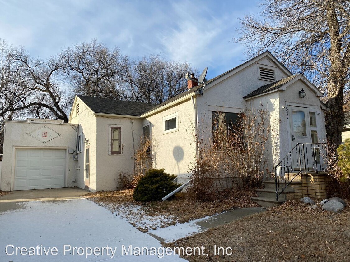 Primary Photo - 4 br, 2 bath House - 509 23rd St NW
