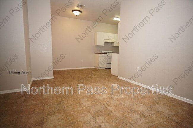 Building Photo - 8939 Marks St